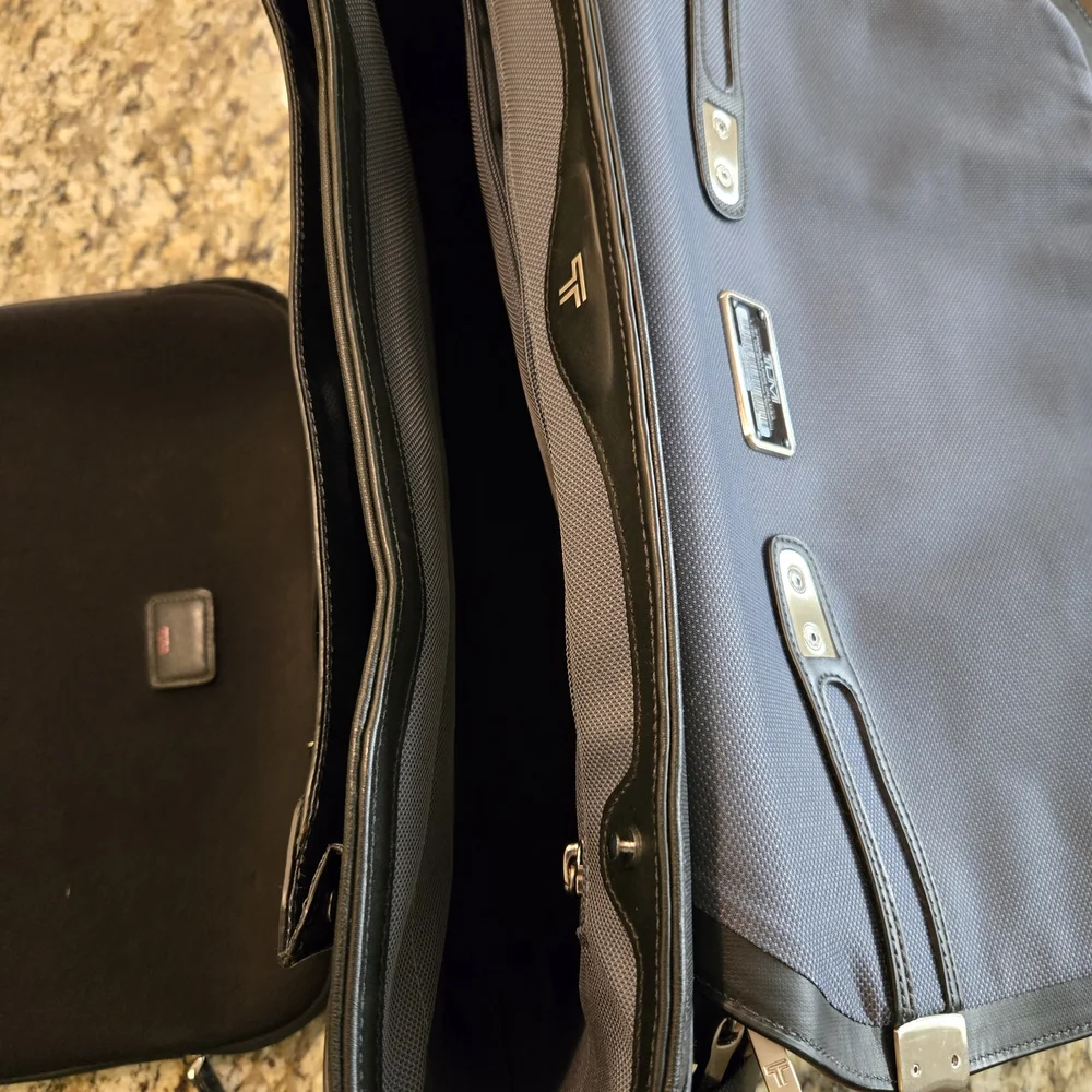 Tumi Black Leather Formula T Briefcase